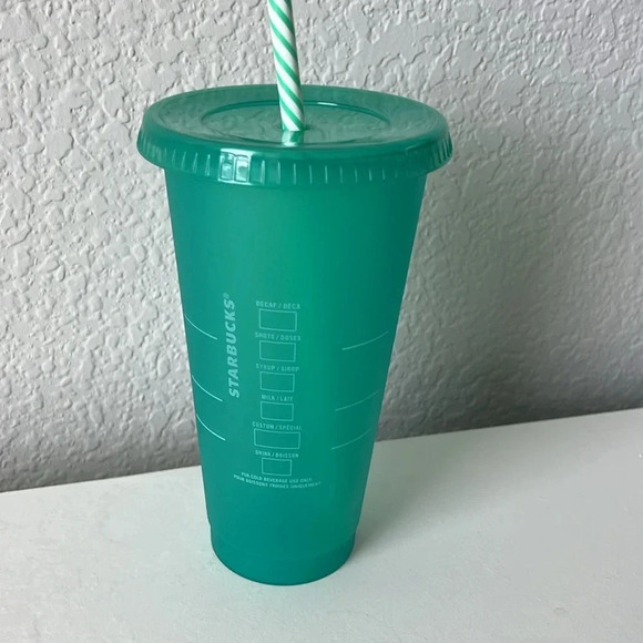3/$24 Starbucks "Seasonal Shine" Green Reusable Cold Cup with Candy Cane Straw - Picture 4 of 6